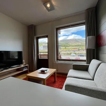 Salomon 7207 - Parivuoteellinen Makuuhuone Ja Lisaeksi Makuualkovi - Taeydellinen Pariskunnille Ja Perheille