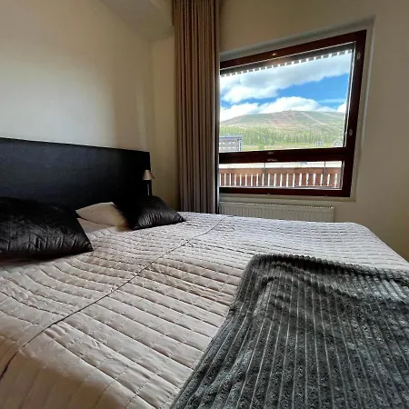 Apartment Salomon Chalet: Cozy Family Retreat With Double Bedroom And Alcove