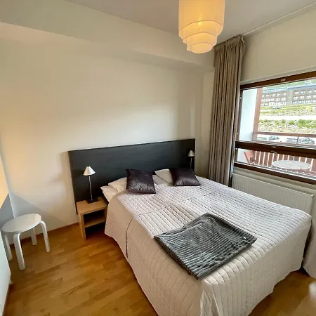 Salomon 7207 - Parivuoteellinen Makuuhuone Ja Lisaeksi Makuualkovi - Taeydellinen Pariskunnille Ja Perheille